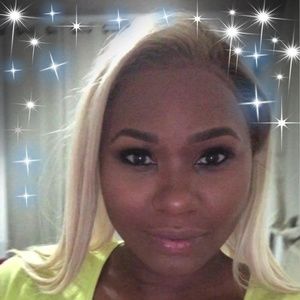 Meet your Posher, Fatima